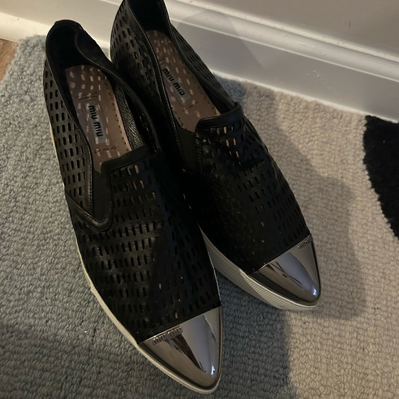 Worn only two times. Miu Miu - Picture 4 of 6